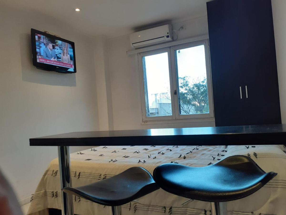 Estudio Hindu Club Apartamento